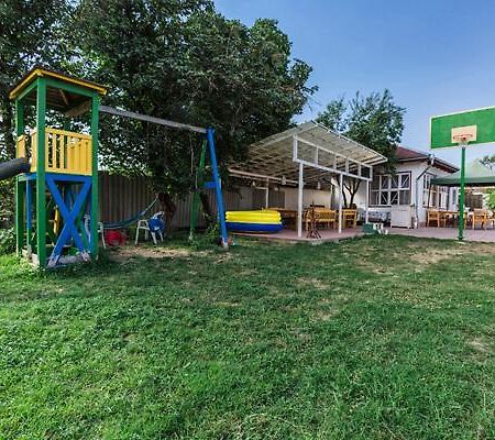 Village Rooms Guesthouse Ivanovka Luaran gambar