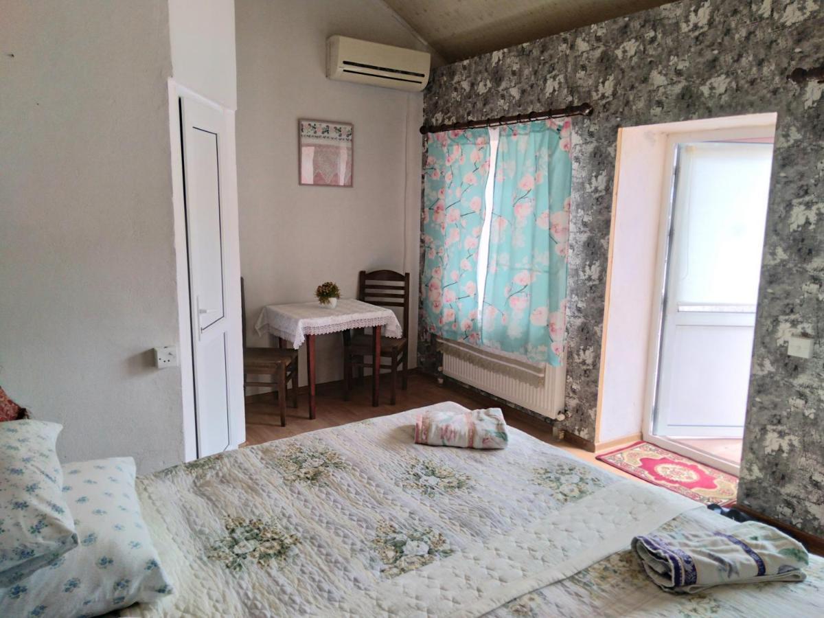 Village Rooms Guesthouse Ivanovka Luaran gambar